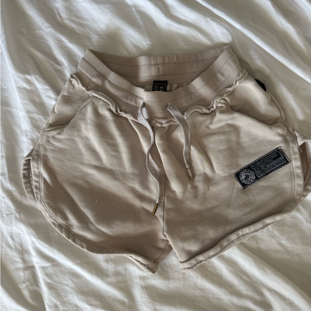 Alphalete terry cotton shorts